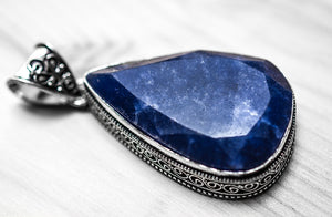 Safir (Sapphire) - İletişim Taşı